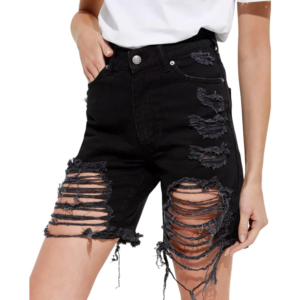 Ser.o.ya Women's Black Distressed Shorts