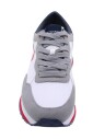 tong-sneaker