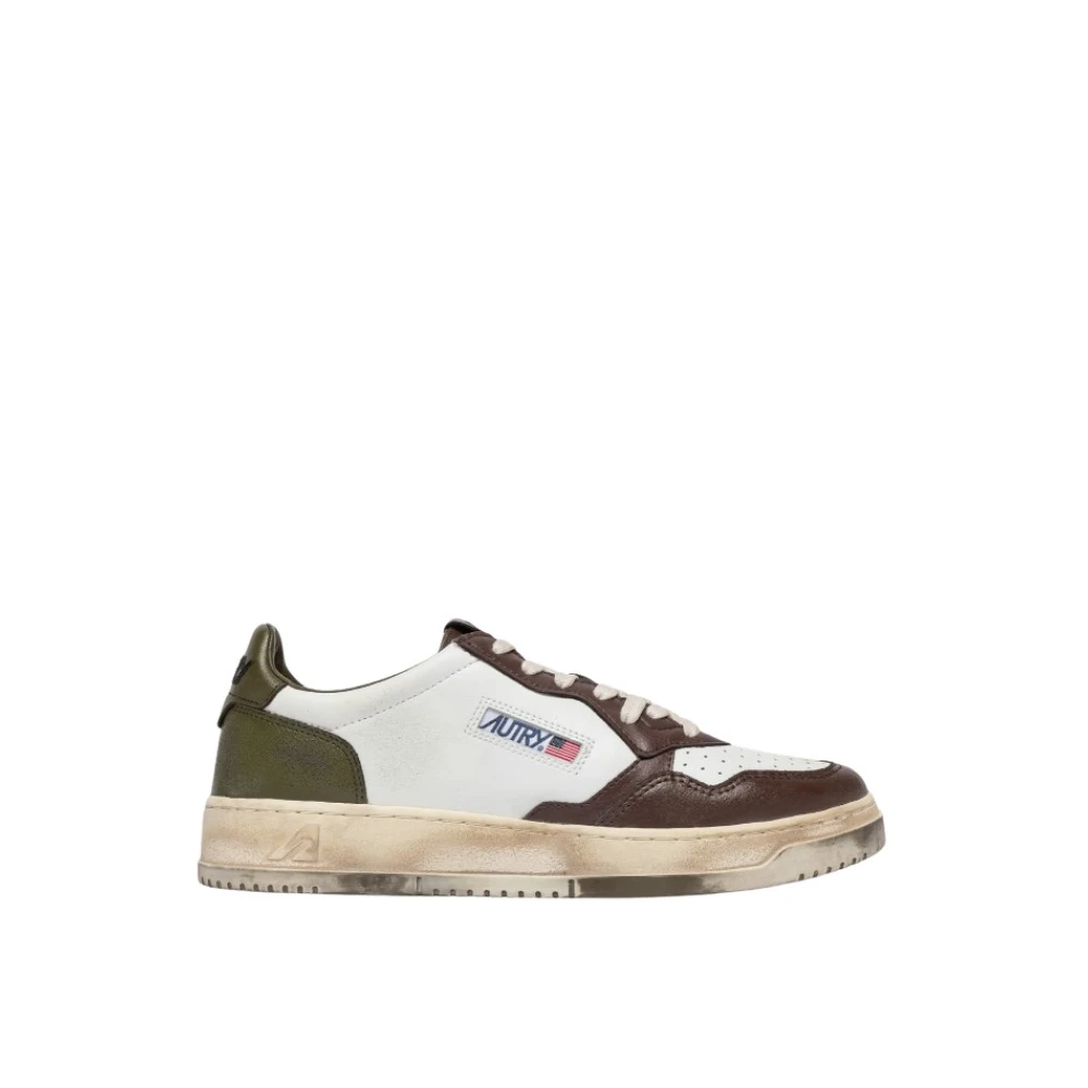 Shoes > Sneakers - - Autry - Modalova
