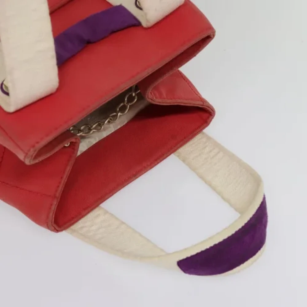 Chanel Vintage Pre-owned Canvas handbags Red Dames