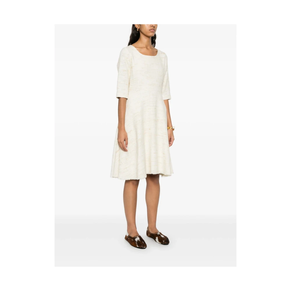 Charlott Beige Zijden Jurk met Ronde Hals Beige Dames
