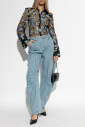 jeans-avec-surpiqures-sur-les-jambes