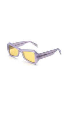 lunettes-de-soleil-elegantes-et-intemporelles