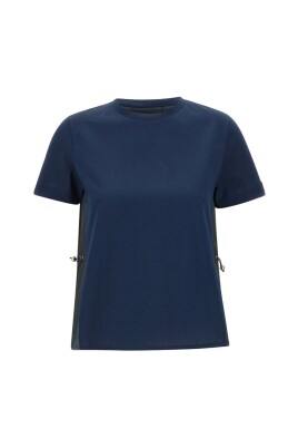 bla-chic-t-shirt-med-korte-aermer