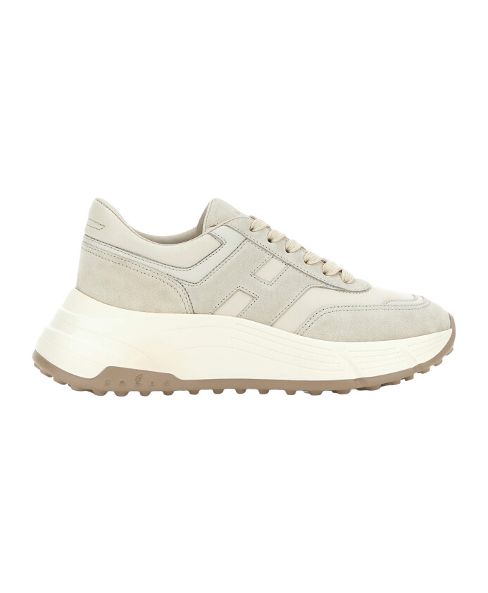 baskets-beige-running