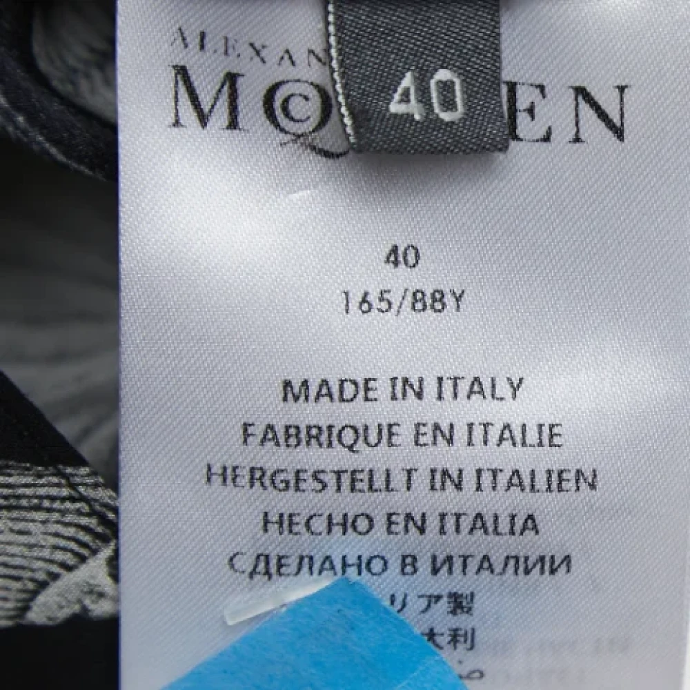 Alexander McQueen Pre-owned Silk tops Black Dames