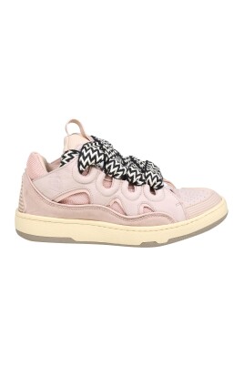 baskets-en-cuir-blanc-et-rose