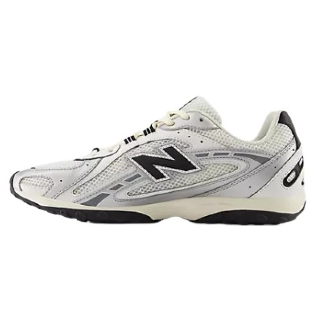 New Balance 204L Trainers Silver Metallic Black in Size 5.5, Office Shoes - Image 5