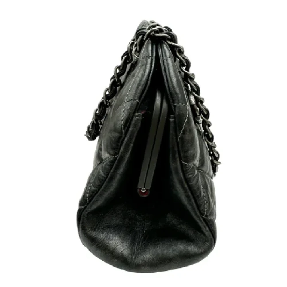 Chanel Vintage Pre-owned Leather totes Black Dames