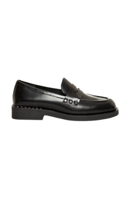 studded-low-moccasin