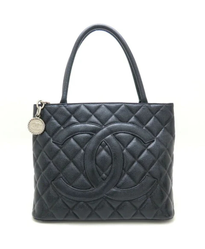 pre-owned-cuir-sacs-chanel