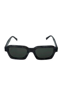 marble-gray-sunglasses-with-uv-protection