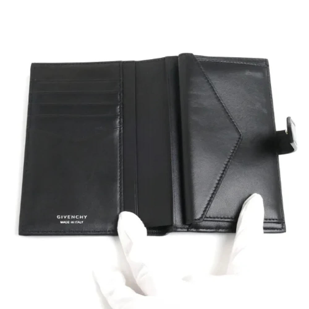 Givenchy Pre-owned Leather wallets Black Dames