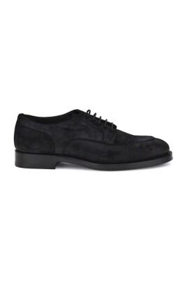 derbies-en-daim-pour-un-style-elegant