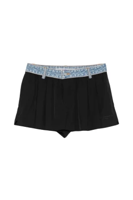 För-stylade plisserade denimshorts