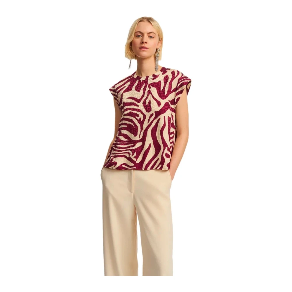 Essentiel Antwerp T-Shirts Red Dames