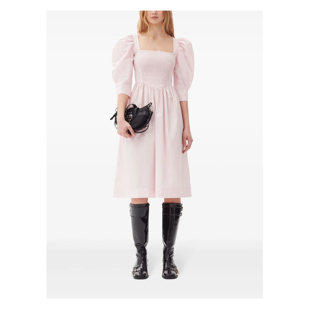 Ganni Roze Jurk met Vierkante Halslijn en Uitsnijding Pink Dames