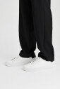 clean-90-sneakers