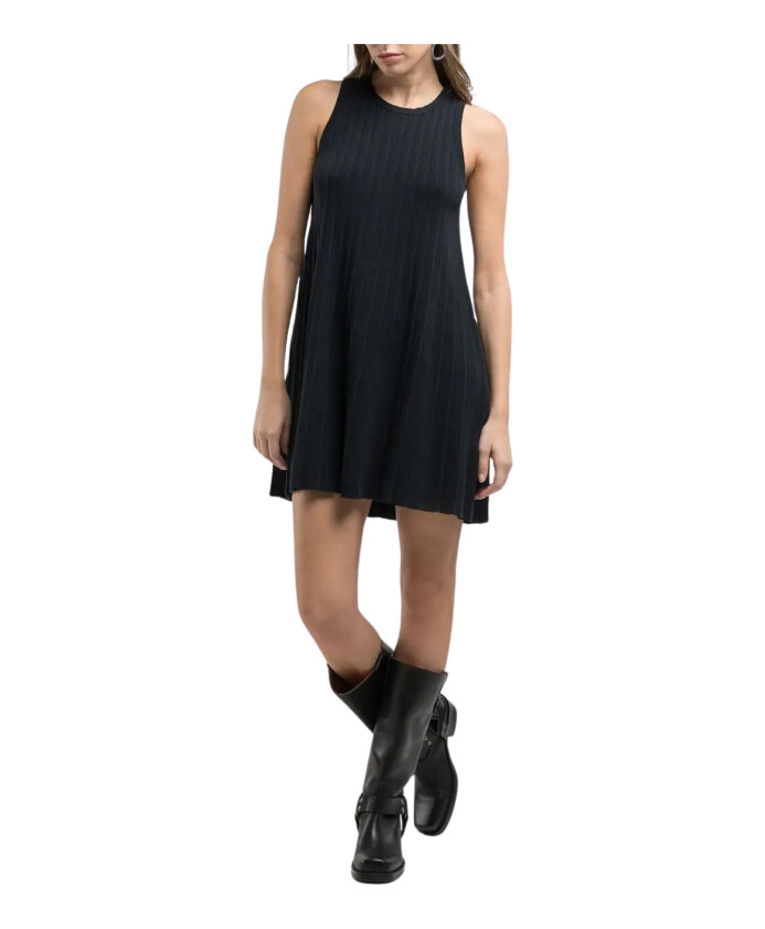 robe-noire-modele-dk3867-000-g23776