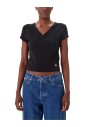 t-shirt-noir-col-en-v-en-coton