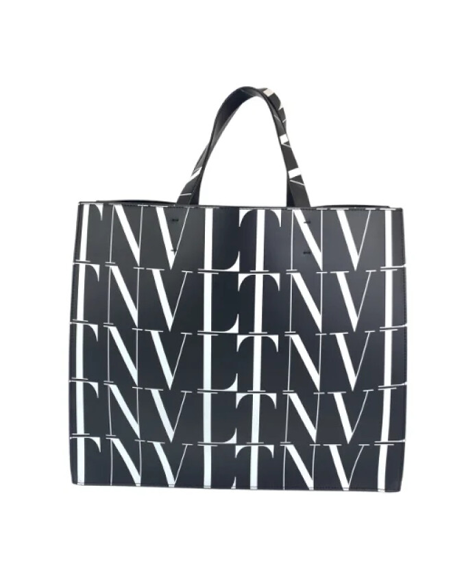 pre-owned-cuir-sacs-main