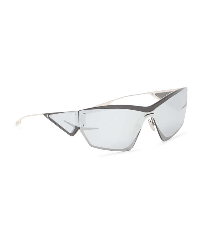 metallic-sunglasses-statement-accessories