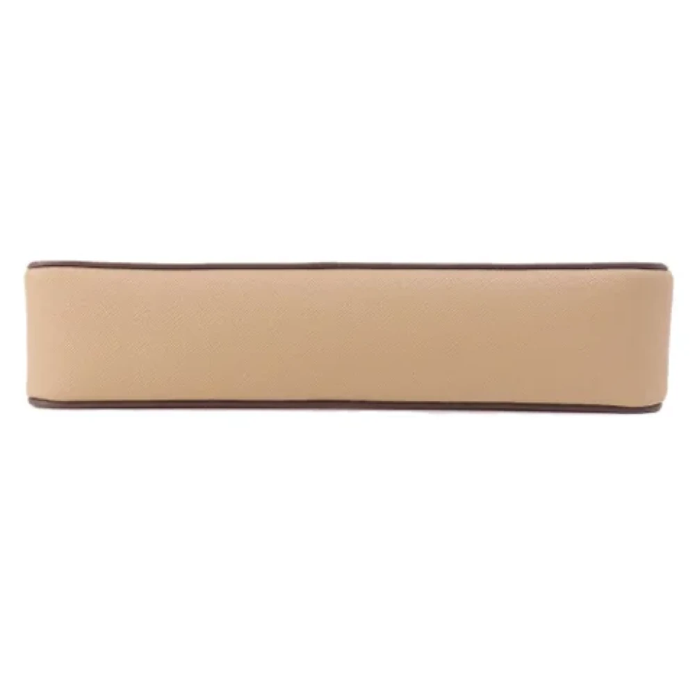 Michael Kors Pre-owned Plastic shoulder-bags Beige Dames