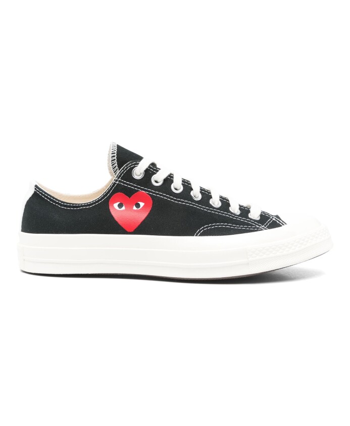 red-heart-low-top-sneakers