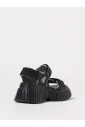 sandales-plates-confortables-multicolores