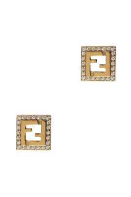 stud-orhangen-juvel-kvinna-guld