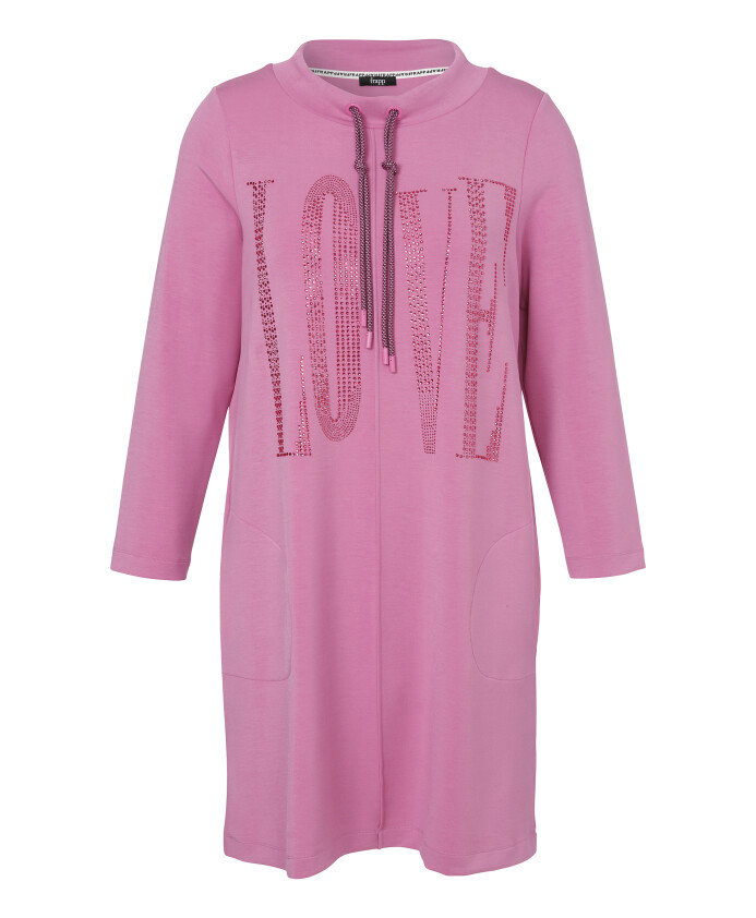 robe-a-col-montant-ornee