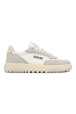 wildpace-sneakers