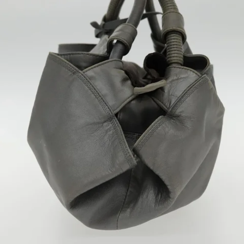 Loewe Pre-owned Leather handbags Gray Dames