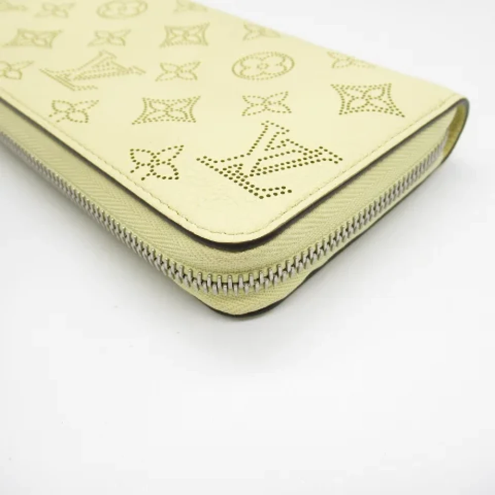 Louis Vuitton Vintage Pre-owned Leather wallets Yellow Dames