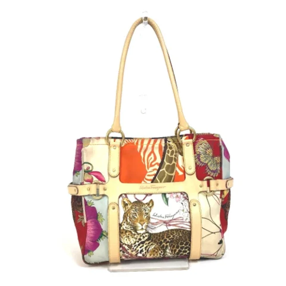 Salvatore Ferragamo Pre-owned Fabric shoulder-bags Multicolor Dames