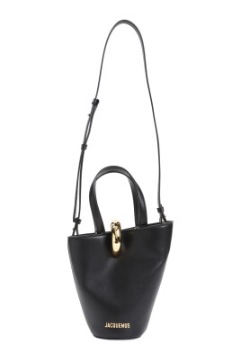 black-handbag-for-women