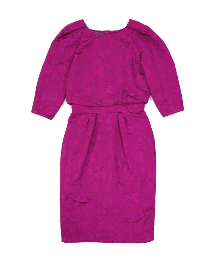 robe-mi-longue-avec-fleurs-brodees