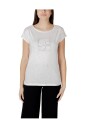 cotton-modal-t-shirt-with-shoulder-detailing