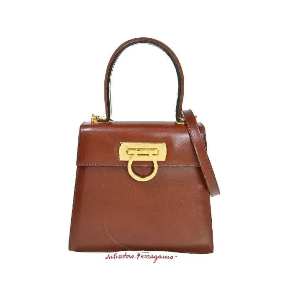 Salvatore Ferragamo Pre-owned Leather shoulder-bags Brown Dames