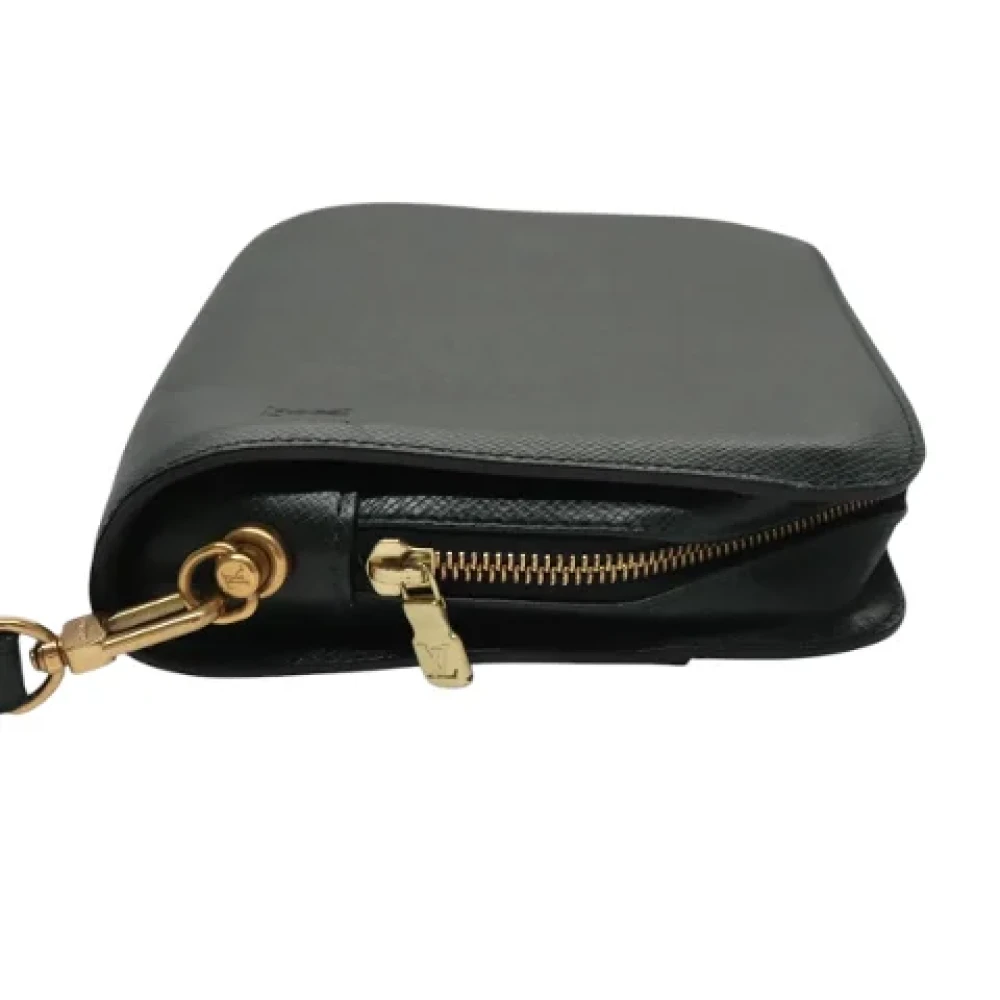 Louis Vuitton Vintage Pre-owned Leather clutches Green Dames