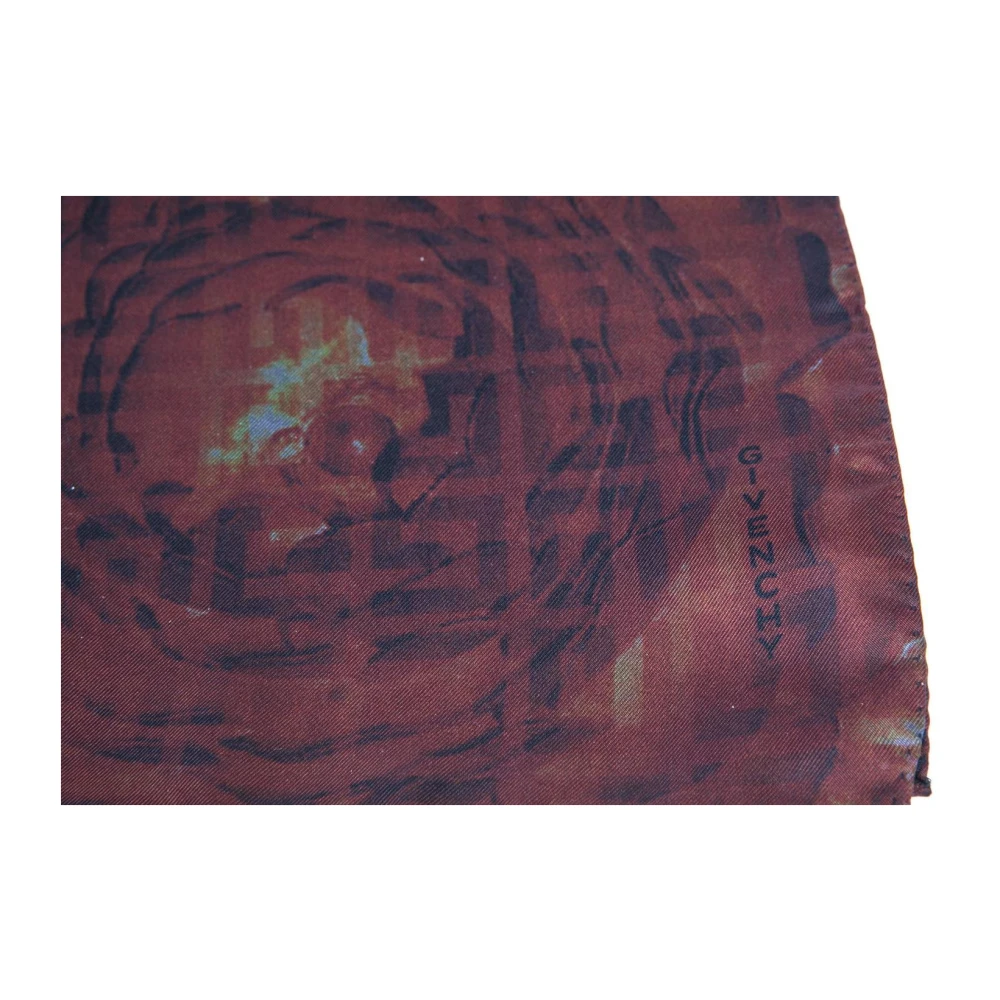 Givenchy Bordeaux Nero Stijlvolle Modieuze Accessoire Red Dames