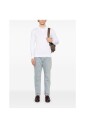 pull-over-blanc-boutonne