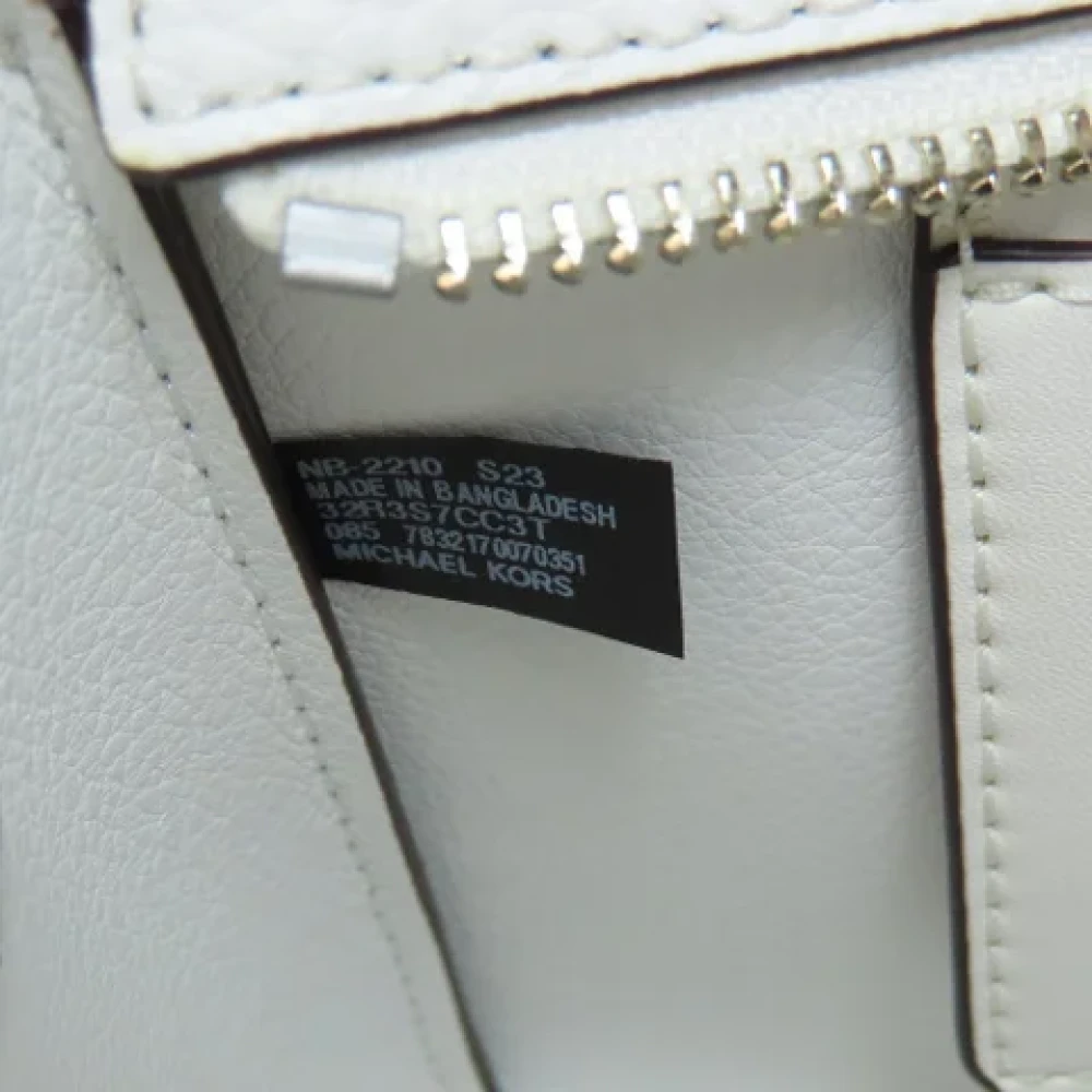 Michael Kors Pre-owned Leather shoulder-bags White Dames