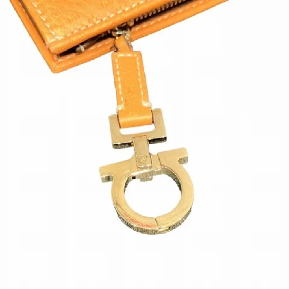Salvatore Ferragamo Pre-owned Leather wallets Orange Dames