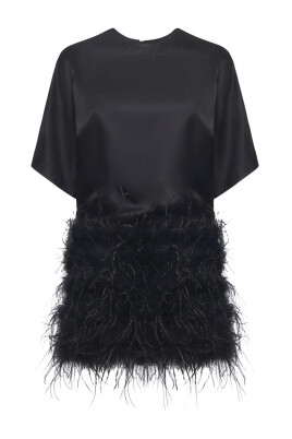 black-satin-backless-dress