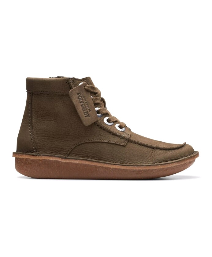 bottines-droles-en-cedre