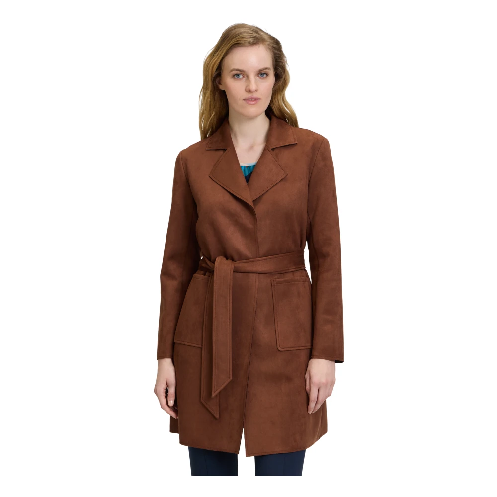 Betty Barclay Velours Lange Jas met Riem Brown Dames