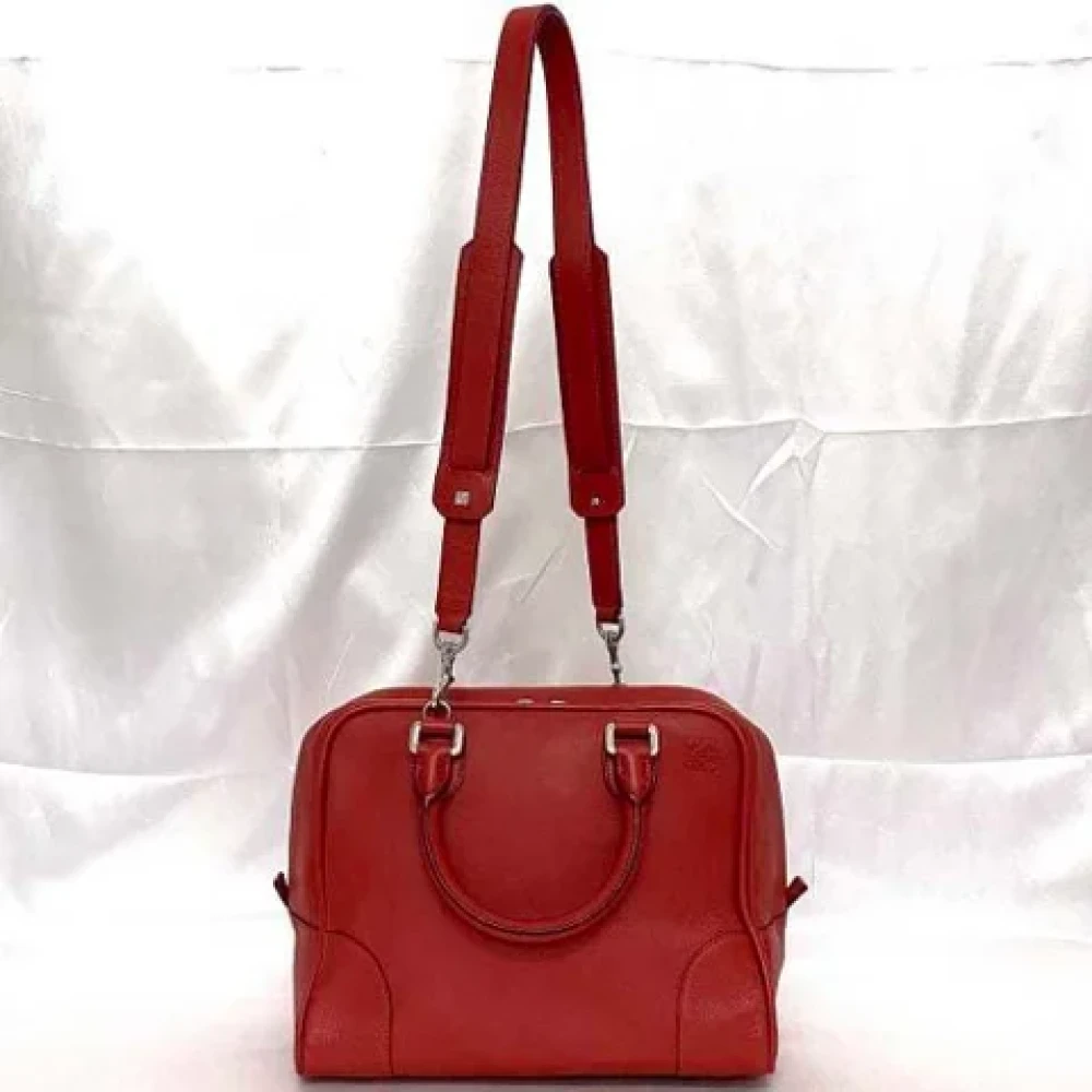 Loewe Pre-owned Fabric handbags Red Dames