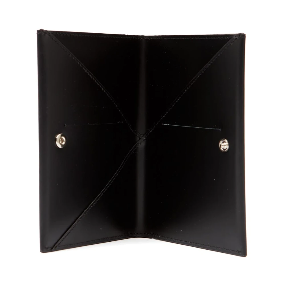 MM6 Maison Margiela Zwarte leren paspoortportemonnee met drukknoop Black Heren