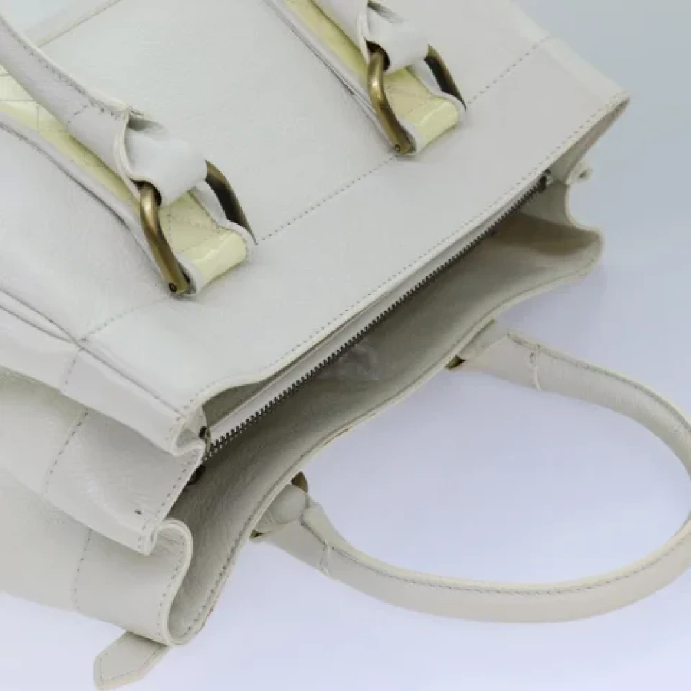 Burberry Vintage Pre-owned Leather handbags White Dames